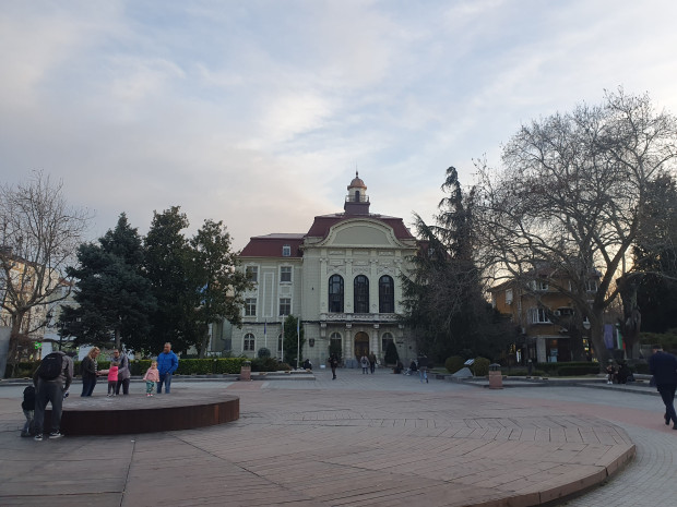 TD Община Пловдив напомня че гражданите вече могат да заплащат задълженията