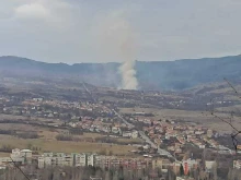 Екстремна неделя за пожарникарите в Кюстендилско