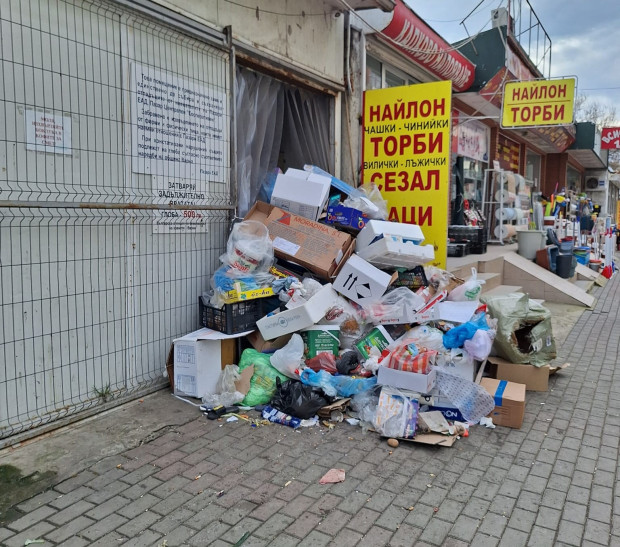 Зарината ли е Варна от боклуци Има ли криза с