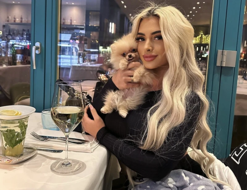 � ���� � �����, ������ ������: "��� �������" � ��������� ���-����� ��� ��������� �� ����