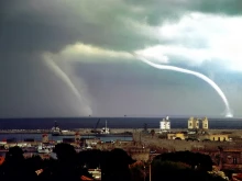 Торнадо връхлетя гръцкия остров Родос