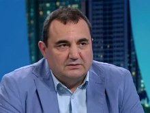 Веселин Стойнев: Спорът за външен министър е сюрреализъм