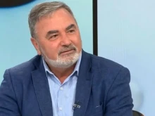 Замесиха доц. Ангел Кунчев в голяма интернет измама!