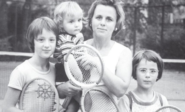 Рожден ден днес празнува една от най големите родни тенисистки научи