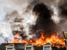Мъж почина при пожар в дома си в село до Гурково
