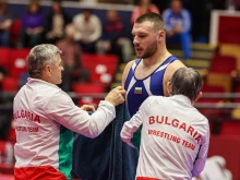 Кирил Милов и Амаев ще играят за бронз на Европейското по борба