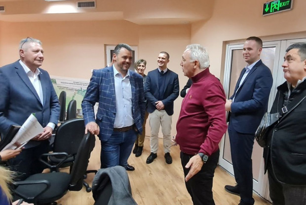 TD Най великият български футболист посети кметството на район Тракия по покана