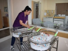 За новородените бебета: МБАЛ-Пазарджик с дарение от "Чувалче с кауза"