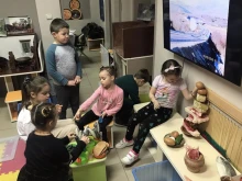 В Кюстендил запознават децата с културата на хранене в древността