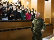 Ген. Мутафчийски се среща с ученици от Пловдив