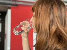 Истински лек за здравето: Как да си направите алкална вода у дома само с 3 евтини съставки