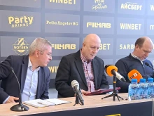 От Ботев признаха за грешка! Киричек е разписал договорите на арестуваните служители!