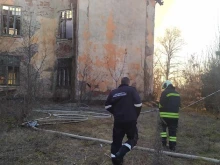 Сградата на изгорялото в Соволяно училище е била забранена за обитаване  