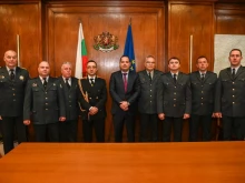 Калин Стоянов повиши 7 регионални директори на "Пожарна безопасност и защита на населението"