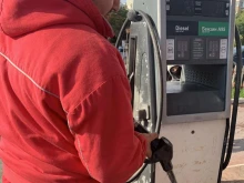 Шофьорите са в ужас, цените по бензиностанциите отново тръгнаха нагоре