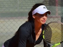 Ани Вангелова се класира за полуфиналите при двойките в Монастир