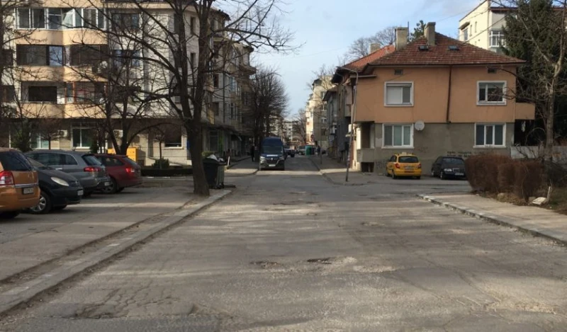 Ремонтите в Добрич продължават, ето кои са следващите засегнати участъци