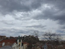 Ветровете ще ни докарат облаци, а слънцето ще остане зад тях