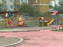 Най-модерните детски градини затъват в кал