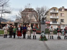 С факелно шествие Сливен почете Апостола на Свободата