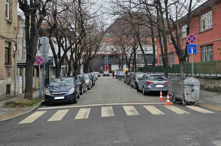 Неприятната изненада до училище в Пловдив се оказа временна