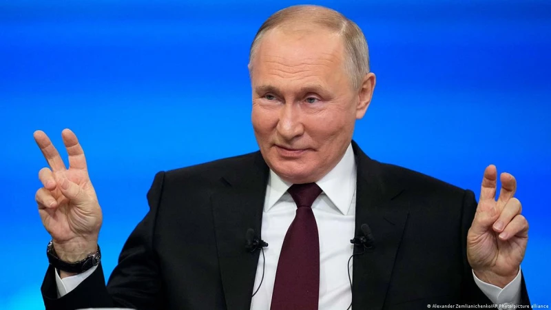 Експерти: Параноикът Путин фашизира руския народ