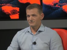 Бизнесмен: Разходете се из града, в който живеете и чуйте как говорят младите