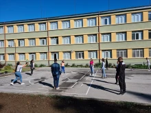 6 училища в община Търговище спечелиха проекти за ремонт на спортни площадки