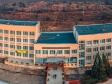 Две училища в Русе ще си имат нови физкултурни салони