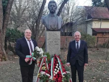 Заместник-кметът на Русе почете паметта на Васил Левски в Букурещ