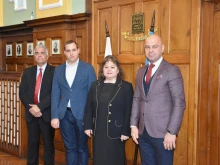 Посланикът на Куба на специална среща с кмета на Пловдив
