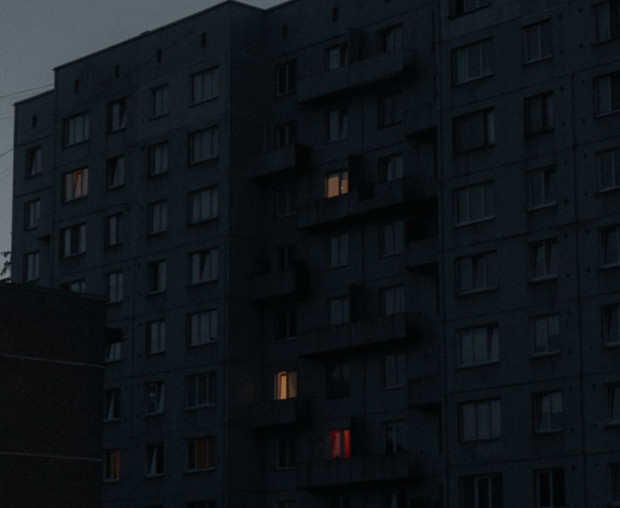 Феноменът "тъмни прозорци" в България: Една трета от жилищните имоти са необитаеми
