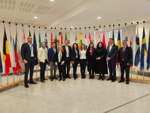 Преподаватели от ИУ - Варна взеха участие във форум на високо ниво за бъдещето на ЕС