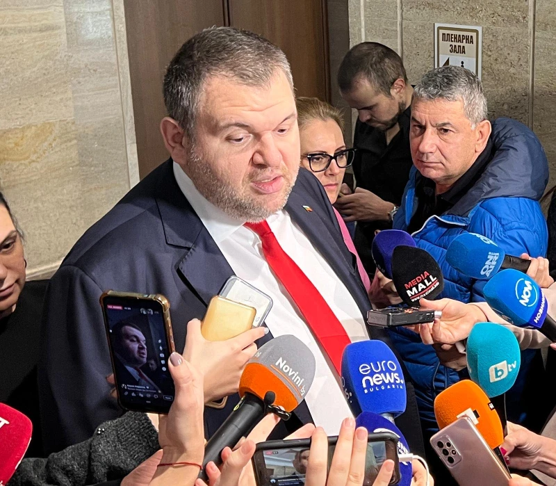 Пеевски: Битката е за КПКОНПИ и прокуратурата, олигарсите искат да овладеят държавата
