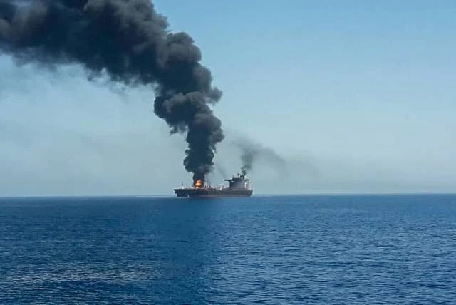 Йеменските бунтовници са атакували още един кораб в Червено море