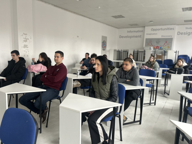 TD Мобилни групи от преподаватели и студенти на Бургаски държавен университет