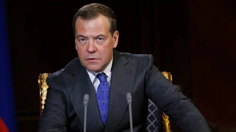 Медведев: Западът изгради цяла политическа програма на базата на смъртта на Навални