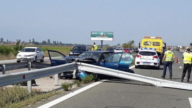 Верижна катастрофа на магистрала Тракия По първоначални данни са се