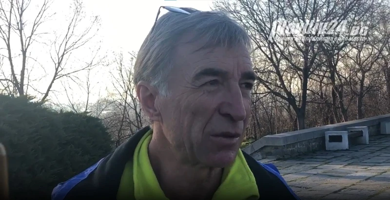 Пловдивчанинът, който счупи с чук плочата на МОЧА, каза дали би направил нещо подобно и с Альоша