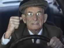 Да въведе ли психотестове за шофьори над 65 години, умува ЕС