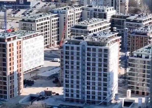 Un drone a capturé le processus de construction de l'un des plus grands complexes résidentiels de Plovdiv