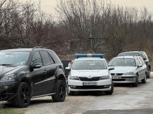 Голям удар на полицията в Пловдив! Откриха две нарколаборатории и много марихуана