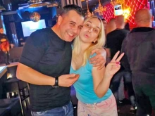 Борис Дали в опасна близост с Емили Тротинетката