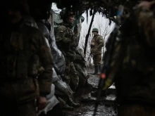 Украинският военен министър: Плащаме с живота на войници и територия забавянето на западната помощ
