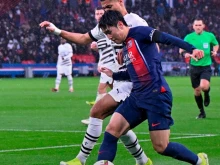 Шампионът ПСЖ се спаси в края от сензационна загуба в Лига 1