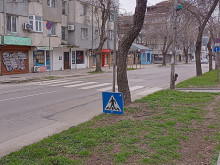 Много опасно: Шофьорите във Варна не го виждат и може да стане беля