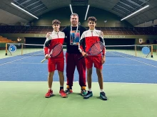 Две българчета ще участват на топ турнир по тенис за подрастващи в Швеция