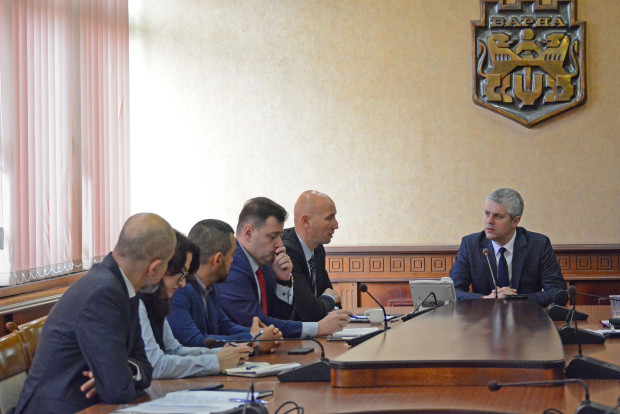 Кметът на Варна Благомир Коцев нареди спешна рехабилитация на пътната