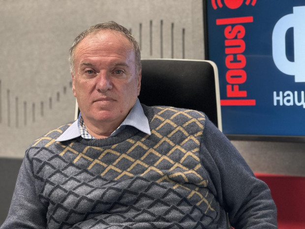 Проф. Владимир Чуков: От Украйна Европа би могла да бъде разбримчена