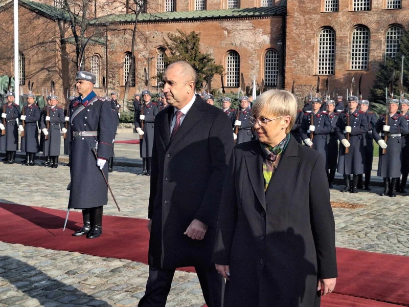 Президентът на Словения отдаде почит пред Паметника на Незнайния воин